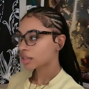 Meet your Posher, Chase